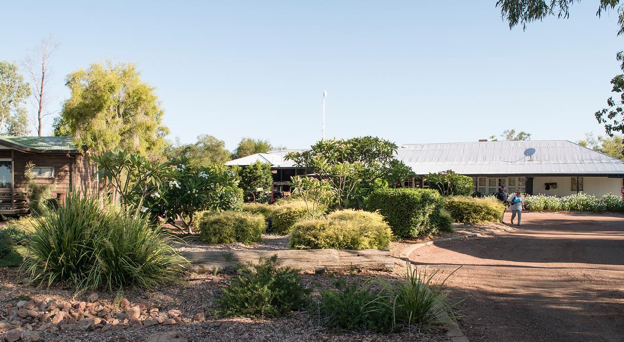 Saltbush Retreat Villa Longreach Buitenkant foto