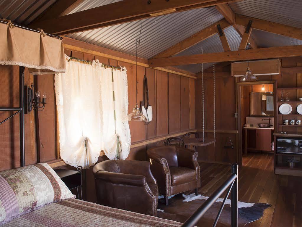 Saltbush Retreat Villa Longreach Buitenkant foto